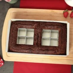 Moule à Gâteaux Chiffres Et Lettres -Cuisine Ustensiles Magasin 1ed5c85141514bfba832dbc5b2de2c73