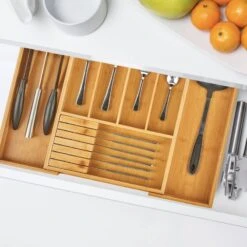 Rangement à Couverts En Bambou Flexible -Cuisine Ustensiles Magasin 52b4dc3e47a04f50a09e423e2e4e2eb2