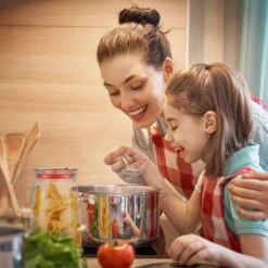 4x Bocaux En Verre Avec Couvercle -Cuisine Ustensiles Magasin 5984c6ebffec4cd1bf127057ddd21f4e