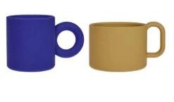 Tasses - Lot De 2 Rouge -Cuisine Ustensiles Magasin 8050dbc88cb14e889c138ffbf990420e.cropped 159 403 897 527.processed