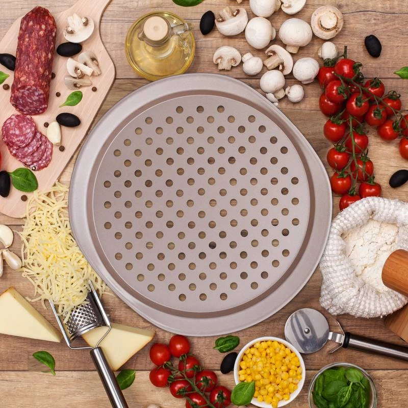 Plaque à Pizzas Ronde Perforée Lot De 2 4 Plaque à Pizzas Ronde Perforée Lot De 2 – Image 2