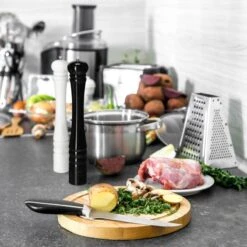 Lot De 2 Salières Et Poivrières -Cuisine Ustensiles Magasin 9e4ba6b8395d4864ac438e166cd97887