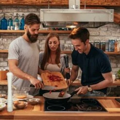 Lot De 2 Salières Et Poivrières -Cuisine Ustensiles Magasin a229a65de8504db3804da55c21cfd551