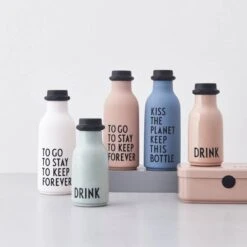 Design Letters Gourde 500ml To Go 12 Design Letters Gourde 500ml To Go -Cuisine Ustensiles Magasin b302c9459f1c4c988199ee6d6acda72f