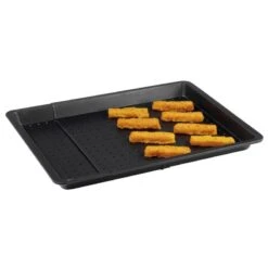 Plaque à Pizza Perforée Extensible 14 Plaque à Pizza Perforée Extensible -Cuisine Ustensiles Magasin defe6e166c114d188501ab027d0604a1